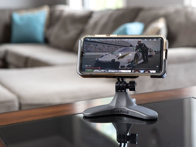 DeskFone Universal Mobile Phone Holder | WeatherTech #8ADF7